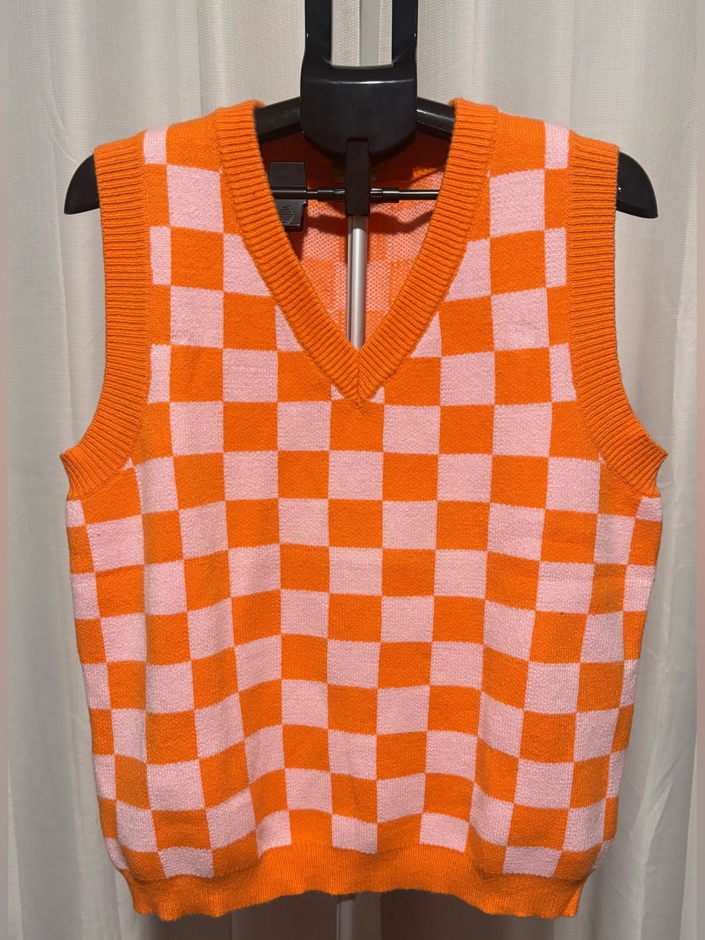 Women’s Orange and White Checkered Sweater Vest Size XL